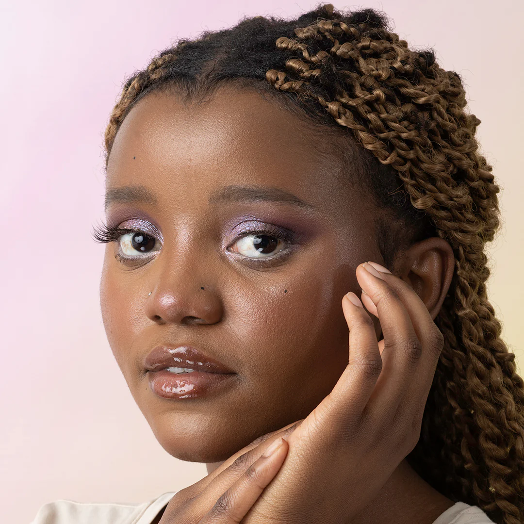 MUA 15 SHADE PALETTE - VIRTUAL GLOW - Image 4