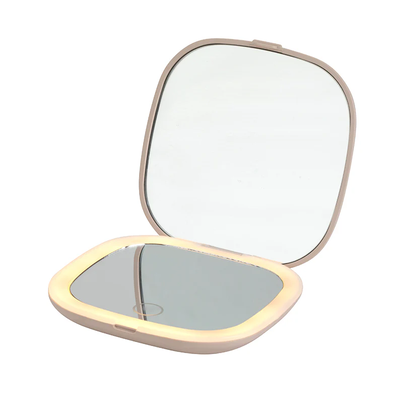 MUA LIGHT UP POCKET MIRROR - Image 3